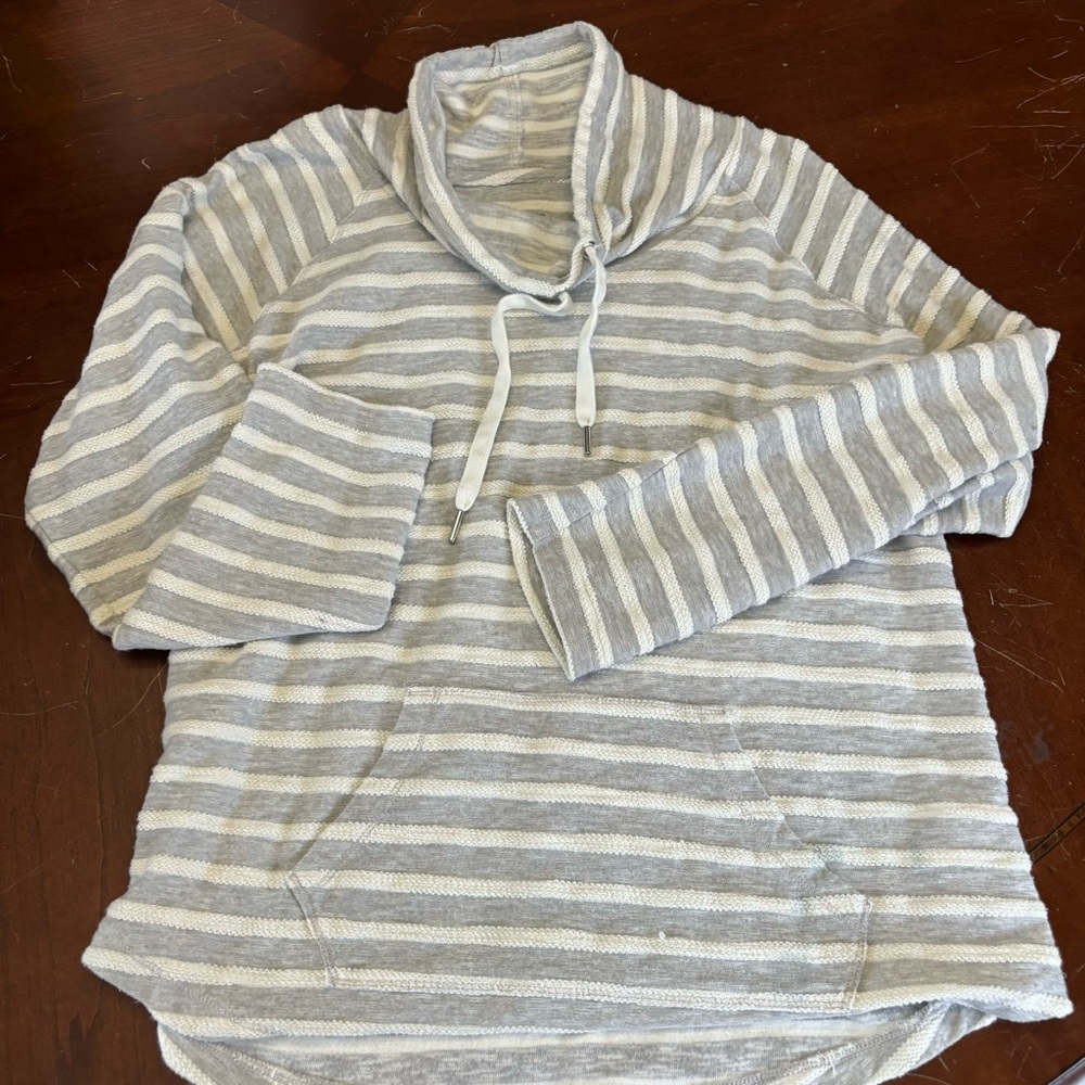Style N co drawstring sweater pullovers size medium